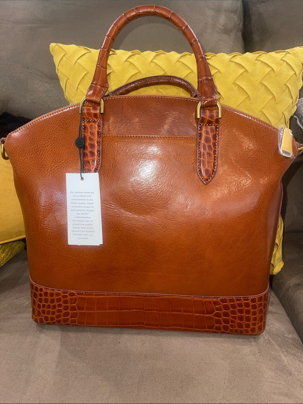 Brahmin Bag - Picture 2 of 3